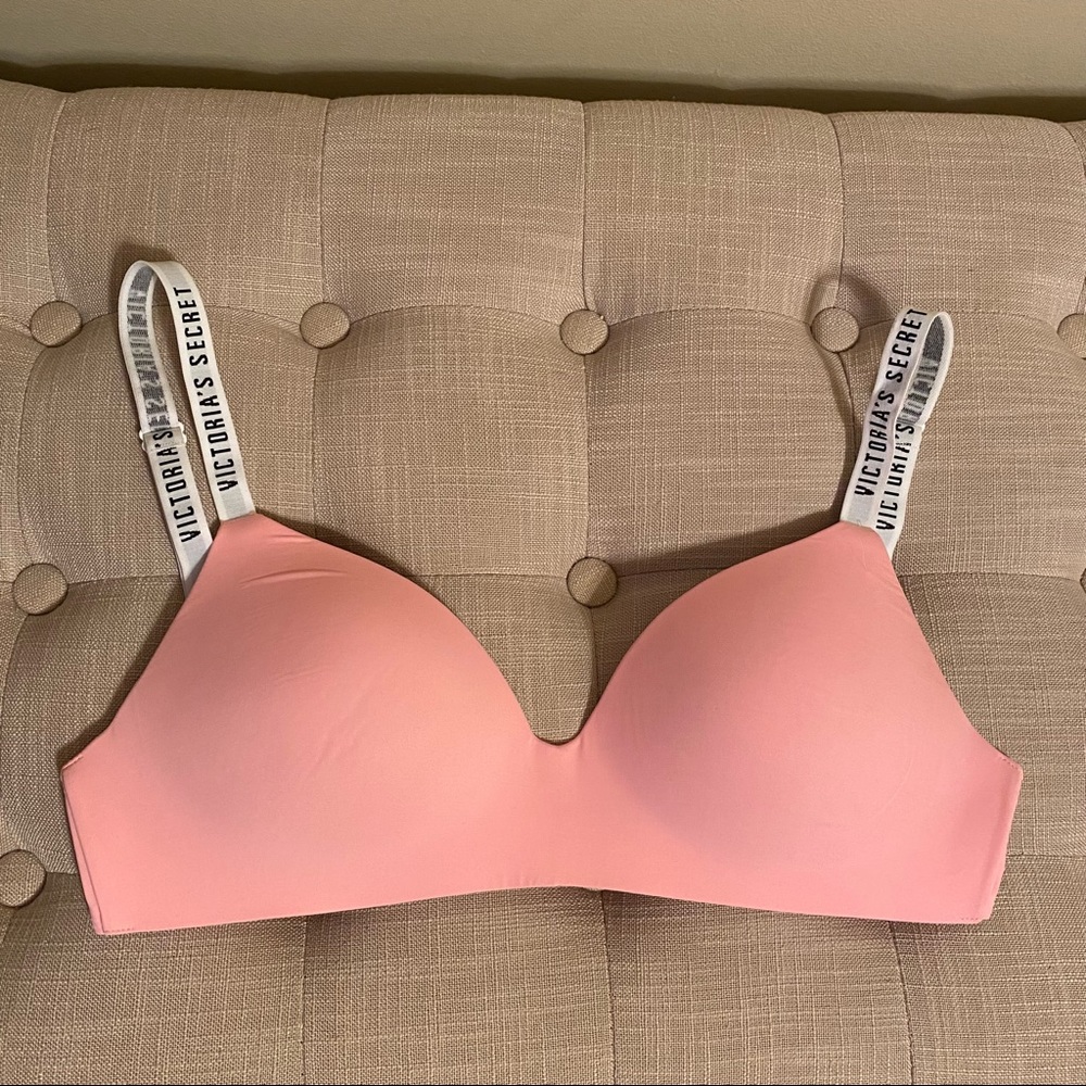 Victoria’s Secret bra